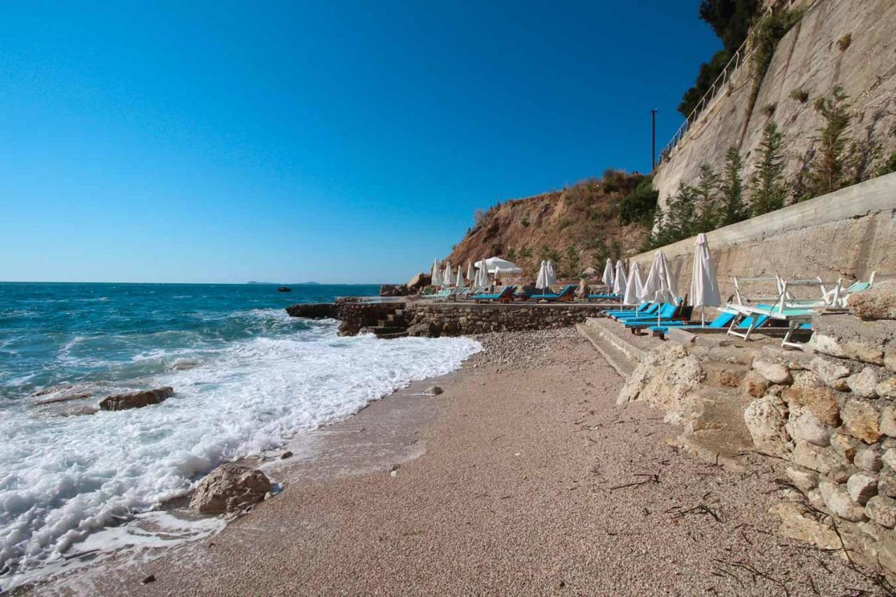 Hotel Kristera Avlonya Dış mekan fotoğraf