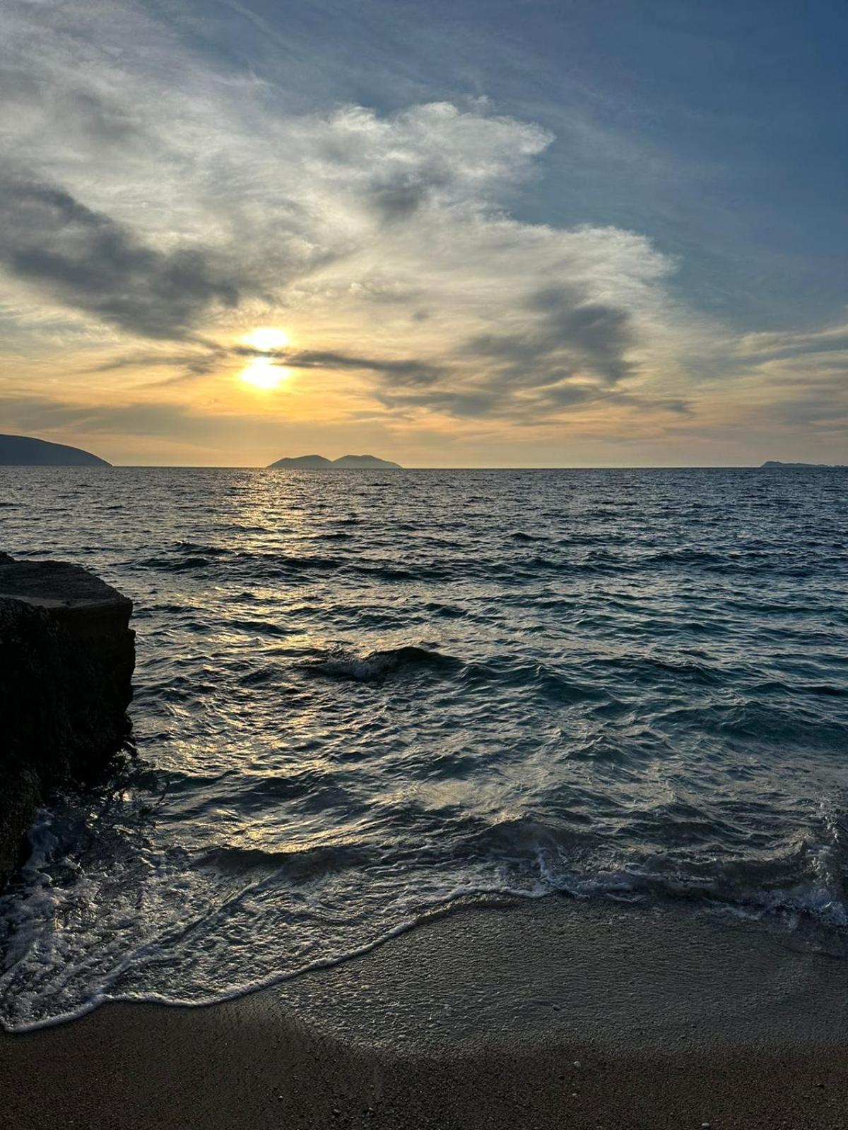 Hotel Kristera Avlonya Dış mekan fotoğraf