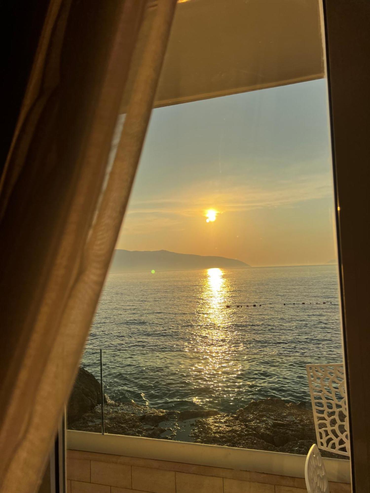 Hotel Kristera Avlonya Dış mekan fotoğraf