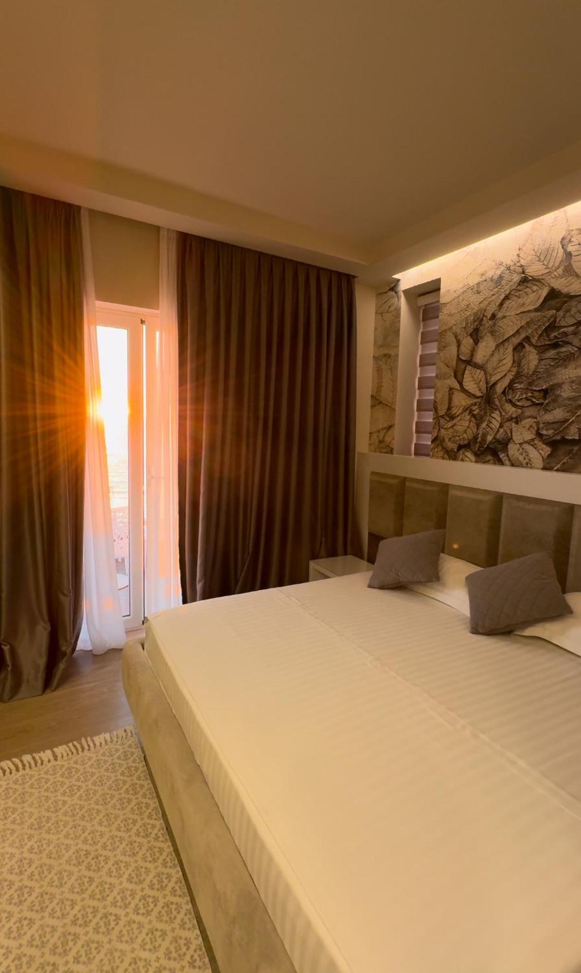 Hotel Kristera Avlonya Dış mekan fotoğraf
