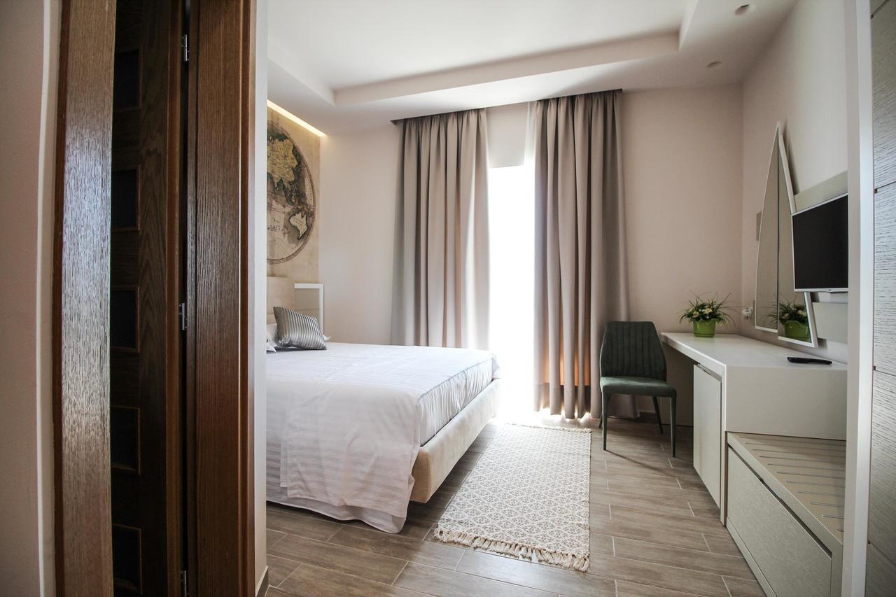Hotel Kristera Avlonya Dış mekan fotoğraf